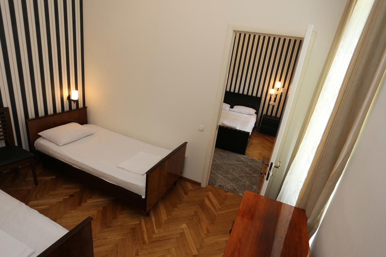 Guest House Pirosmani 60 Sighnaghi Luaran gambar